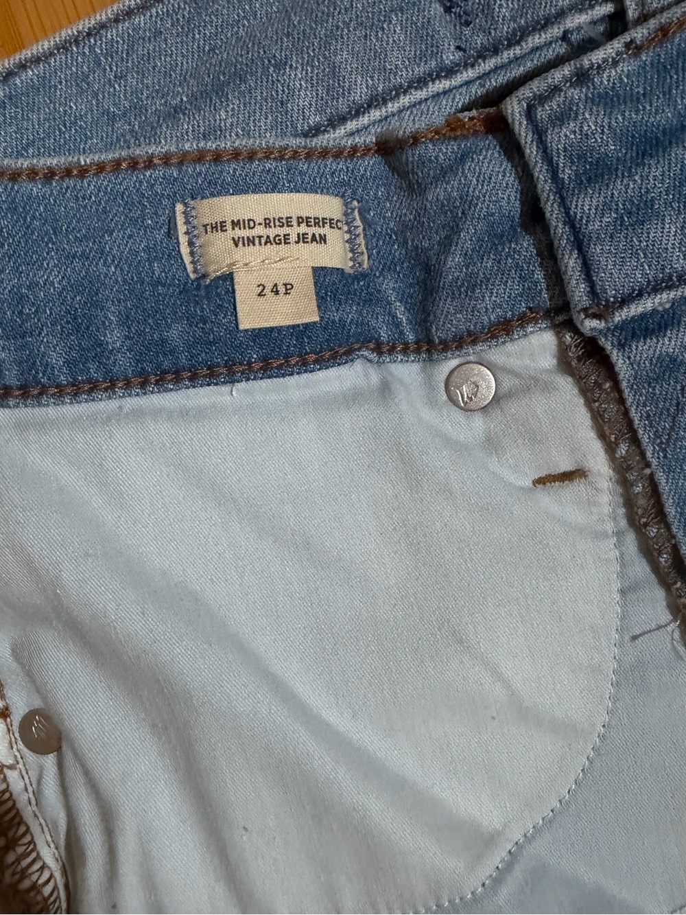 NWT Madewell The Petite Perfect Vintage Jean in
Alderton Wash Size 24P - Picture 11 of 16